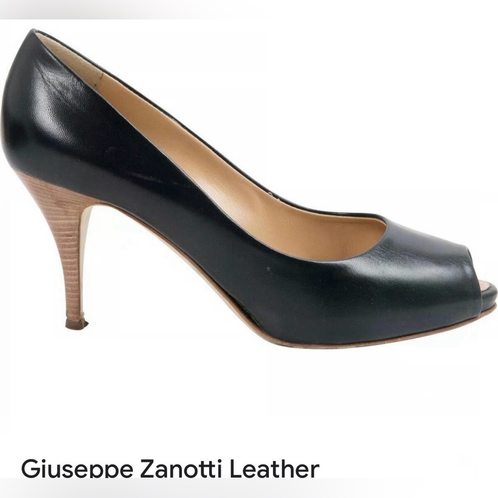 *SALE*Giuseppe Zanotti Vintage Design Open Toe Black Leather 3 3/4 Inch Heels